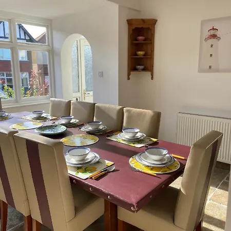 Сasa de vacaciones The Gables *